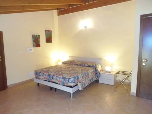 B & B AECOLIBRIUM