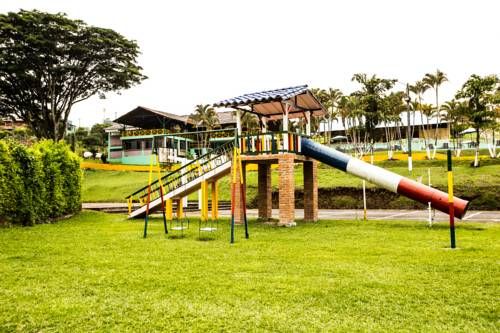 Outdoor Pictures 16
