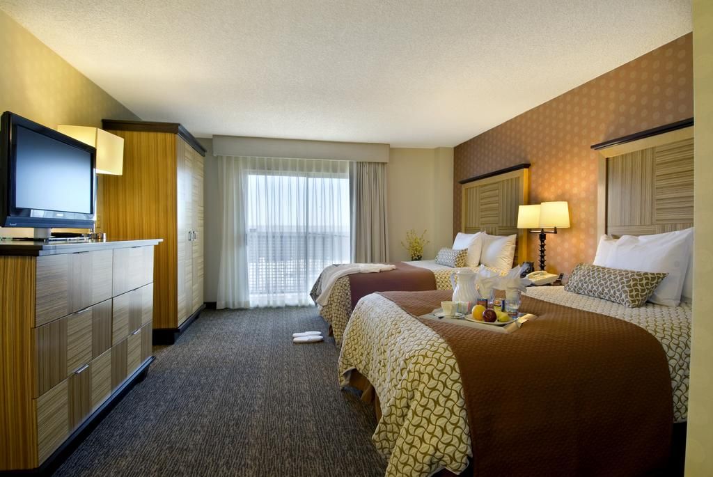 Embassy Suites Los Angeles - Downey