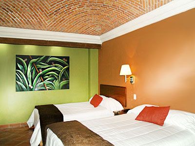 Hotel Ana Catalina and Suites
