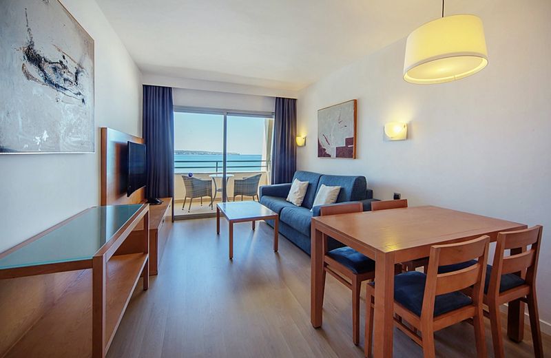 Aparthotel Fontanellas Playa