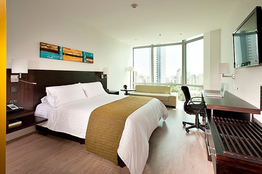 NH Collection Barranquilla Smartsuites Royal