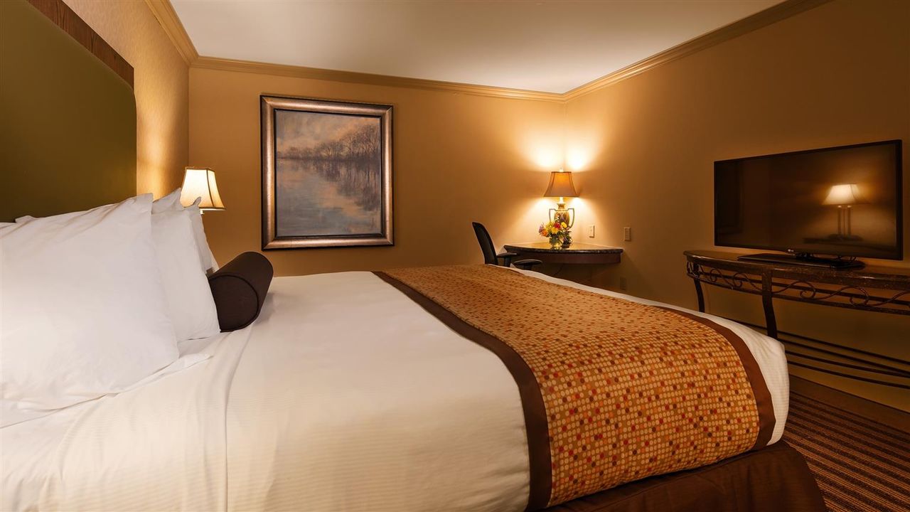 Best Western Premier the Central Hotel & Conference Center
