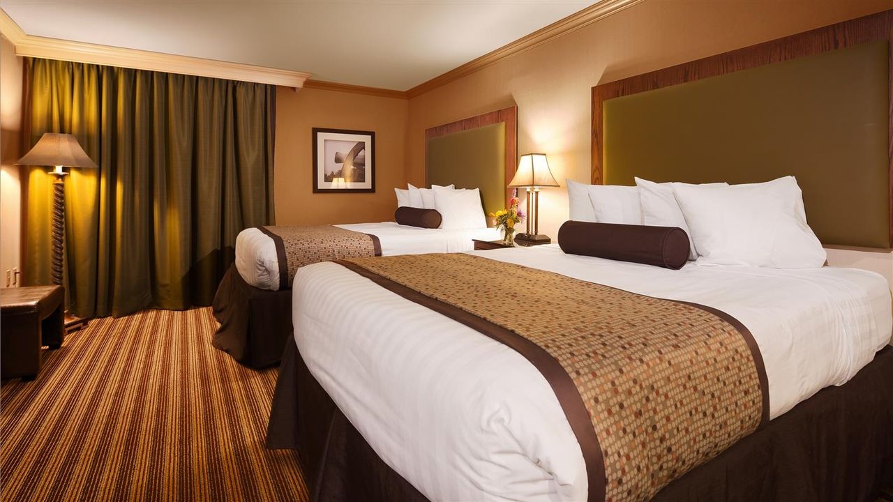 Best Western Premier the Central Hotel & Conference Center