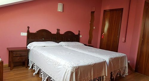 Los Acebos Cangas