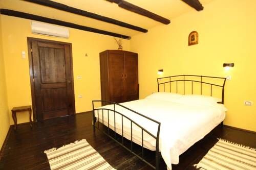 Luxury villa with a swimming pool Skrapi, Central Istria - Sredisnja Istra - 7525