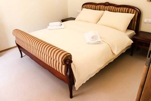 Hotel Majna