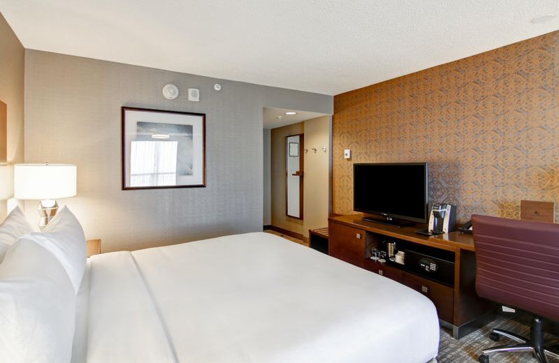 DoubleTree by Hilton West Edmonton