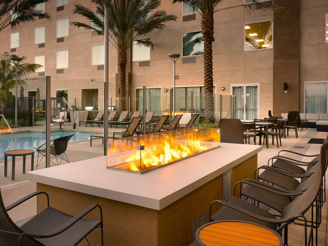 Courtyard by Marriott Los Angeles LAX/Hawthorne