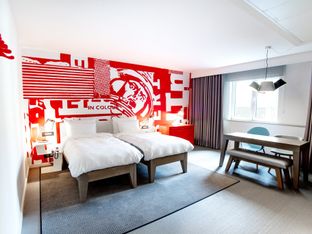 Hotel Image 2