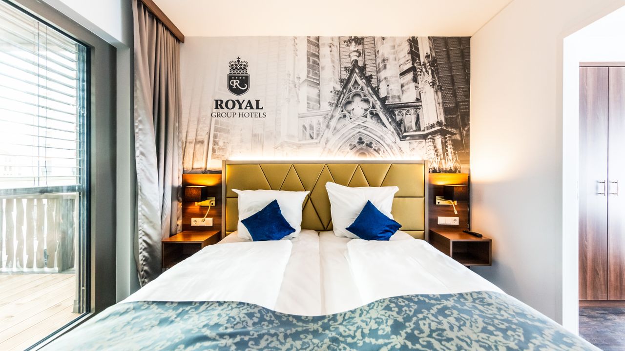 Best Western Plus Royal Suites