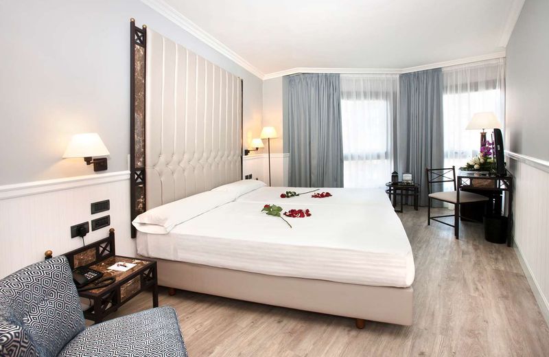Hotel Gran Via