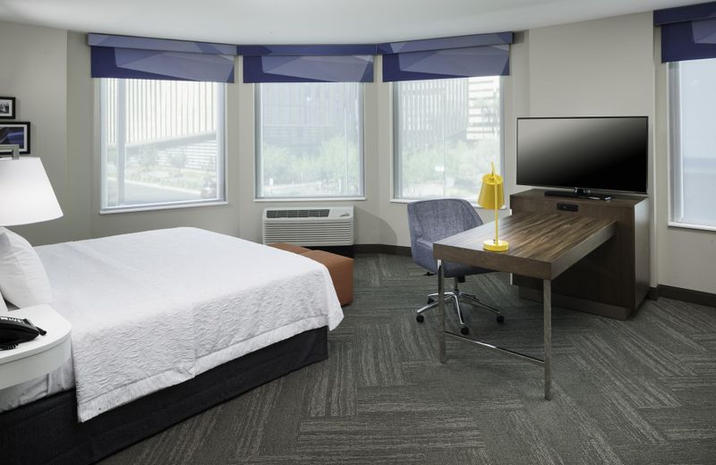 Hampton Inn & Suites Phoenix Downtown