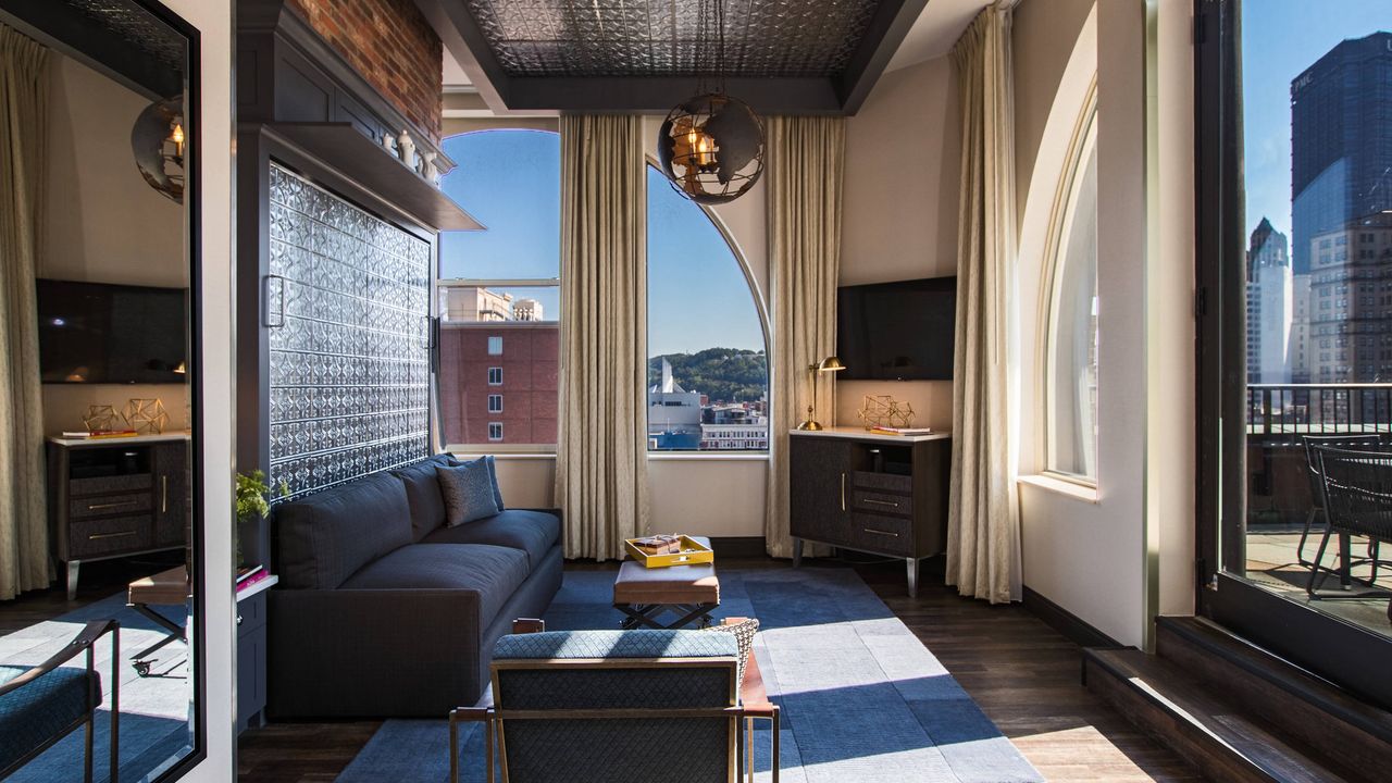 Renaissance Pittsburgh Hotel