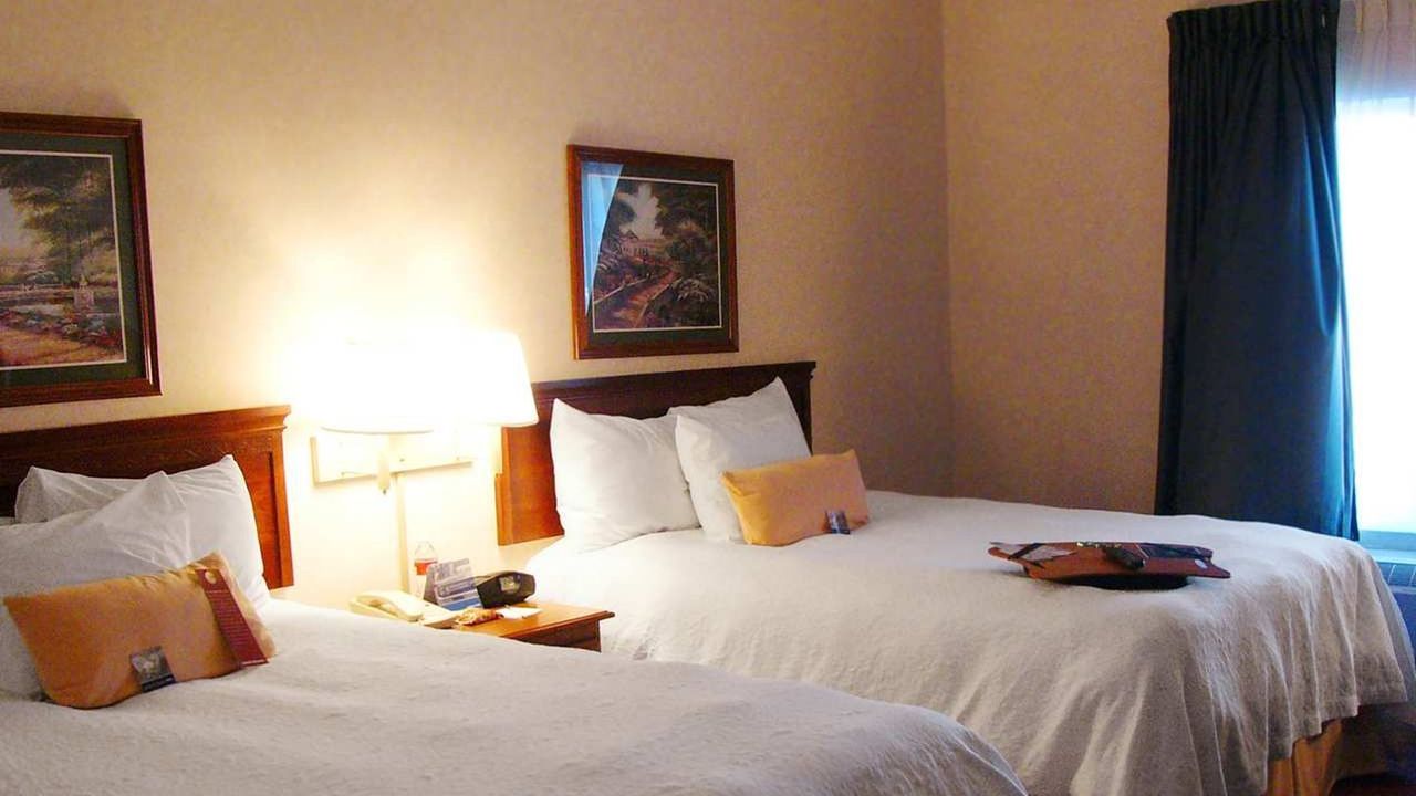 Hampton Inn & Suites Springfield