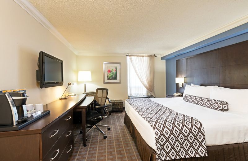 Crowne Plaza Toronto Airport, an IHG Hotel