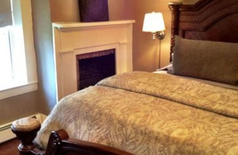 Elmrock Inn