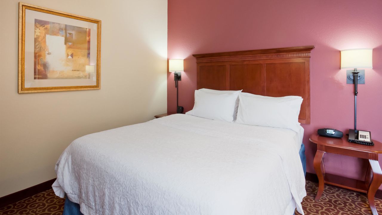 Hampton Inn Fairmont