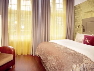 Hotel Image 1