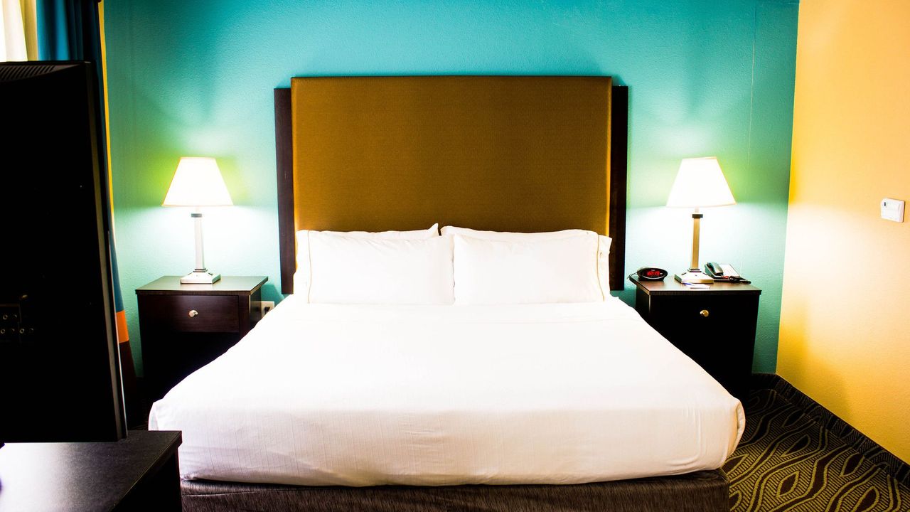 Holiday Inn Express & Suites Havelock Northwest New Bern, an IHG Hotel