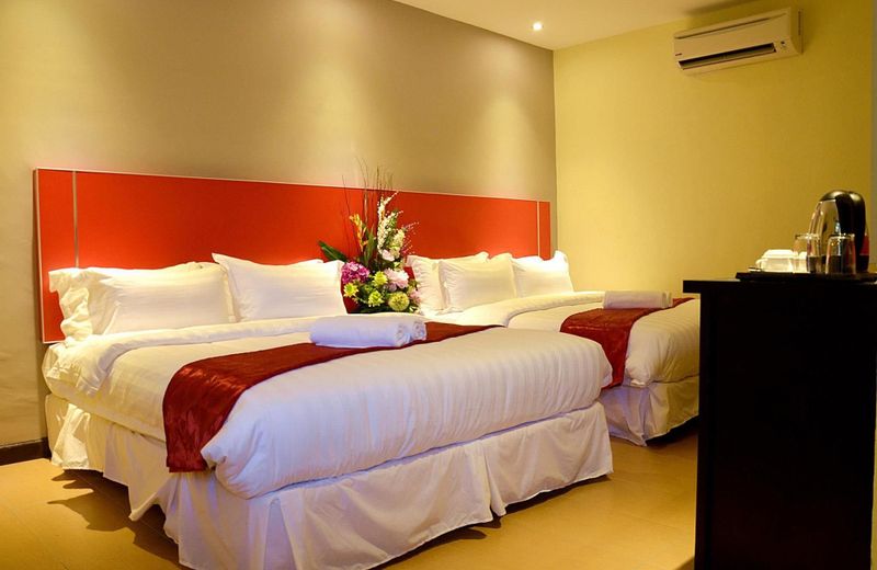 Hotel Eastana