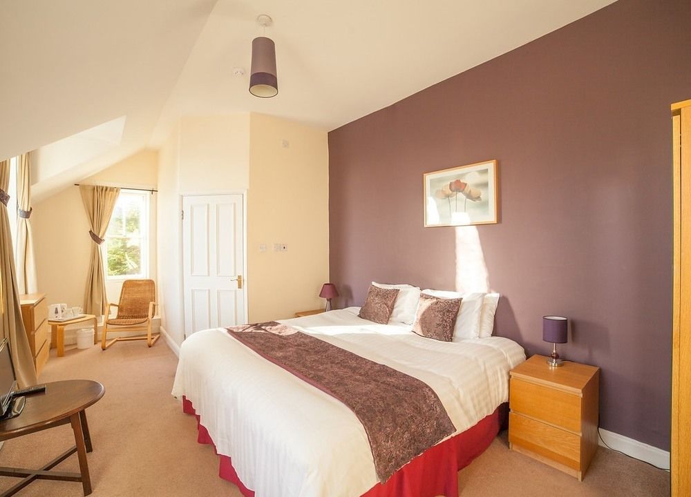 The Gordon Arms Hotel