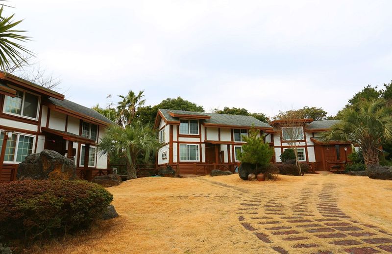 Jeju Yazawon