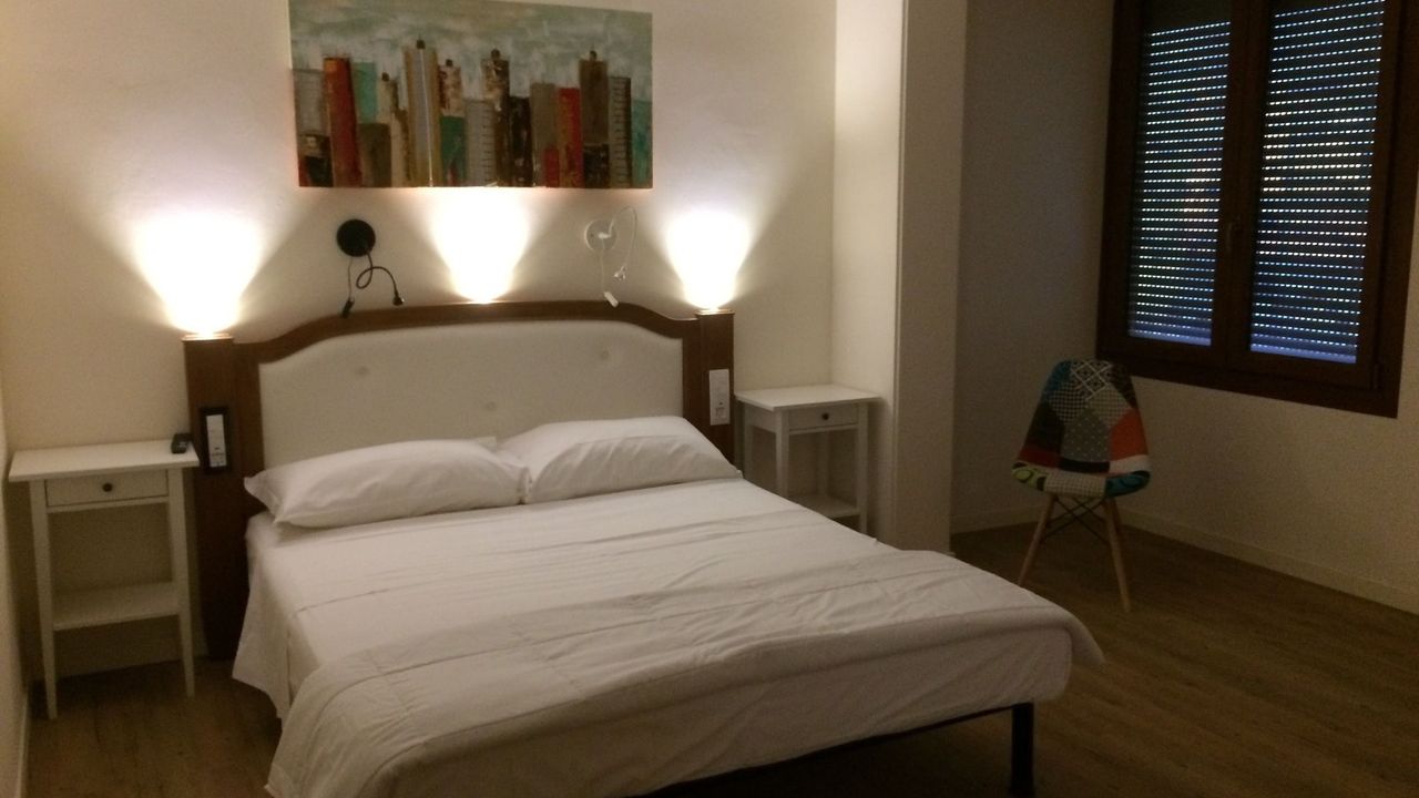 B&B Al 16