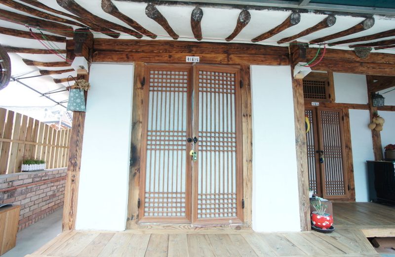 1928 Suimmaru Hanok Guesthouse