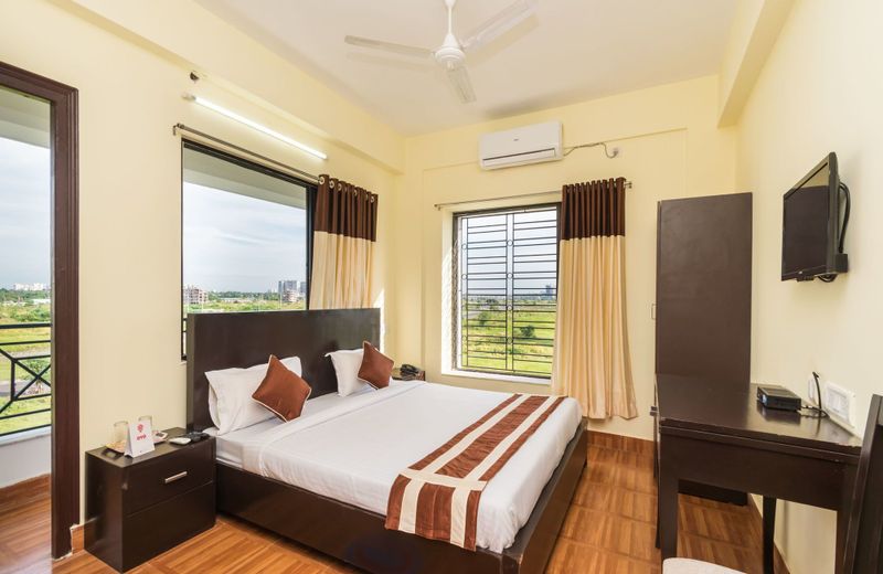 OYO 9923 Regal Inn