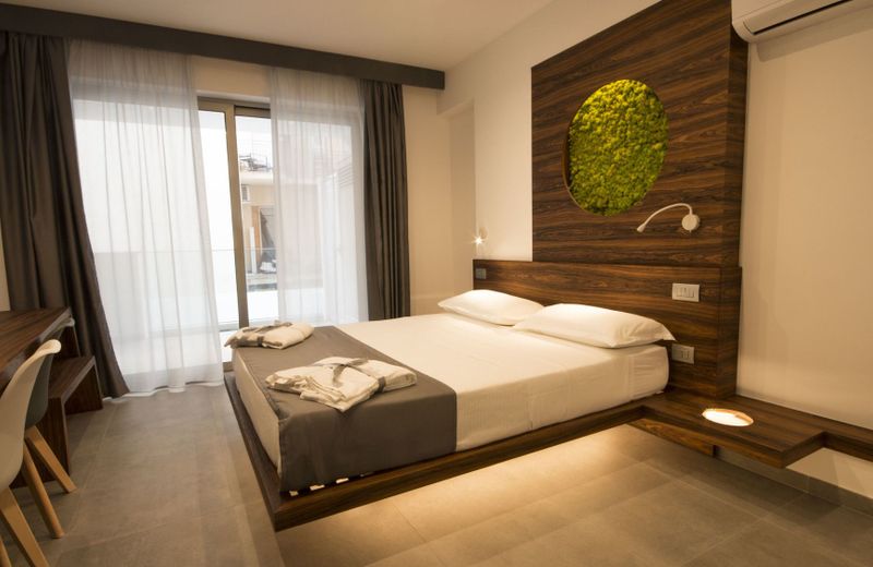 B&B Rakel Home
