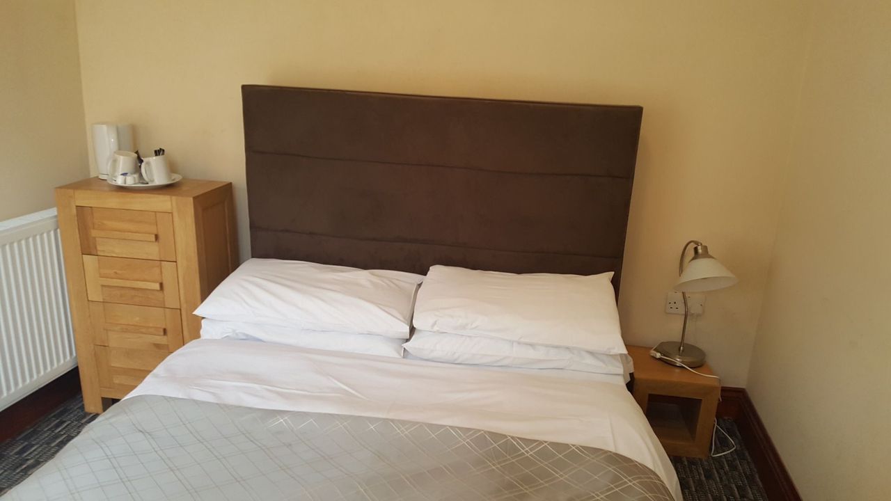 Airport Guest House