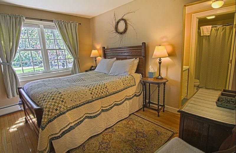 1824 House Inn + Barn