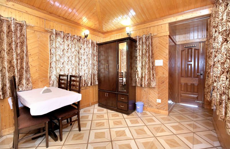 OYO 12796 Home Studios Hill View Solan