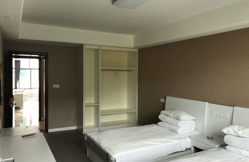 Chang Xing Yuan Zhong Hotel