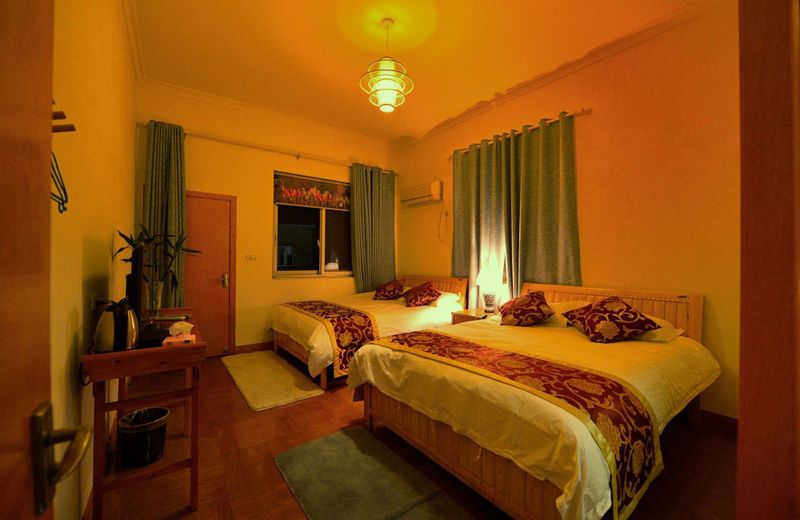 Wuzhen Small Town Story Inn