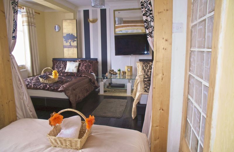 A & L Lodgings