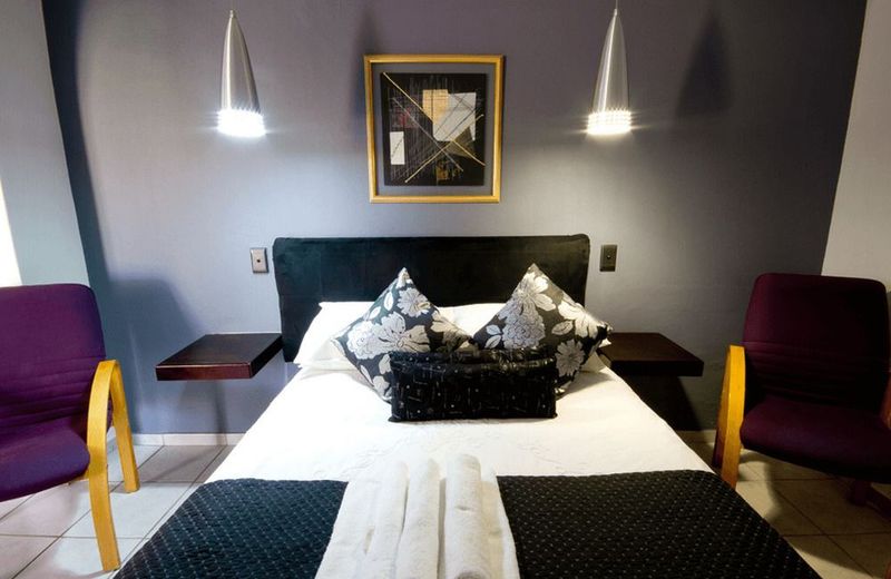 Loerie Lodge Guest Houses