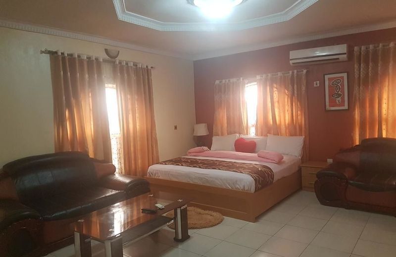 Hallmark Suites - Abeokuta