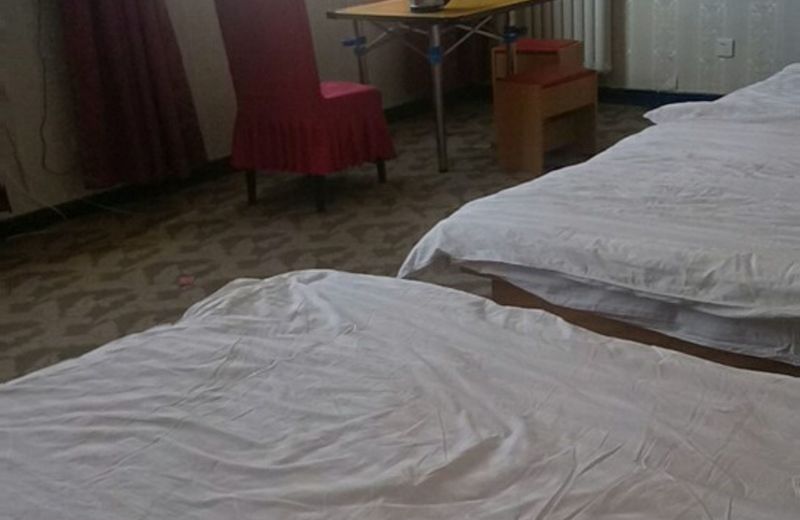 Zhangjiakou Baoshenghong Hotel