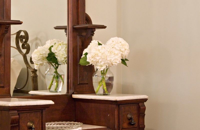 The Lamplight Inn Bed and Breakfast