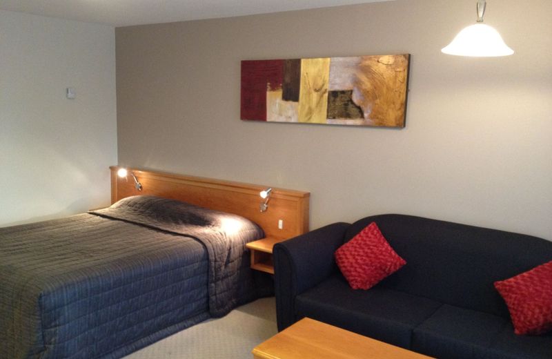 Aotea Lodge