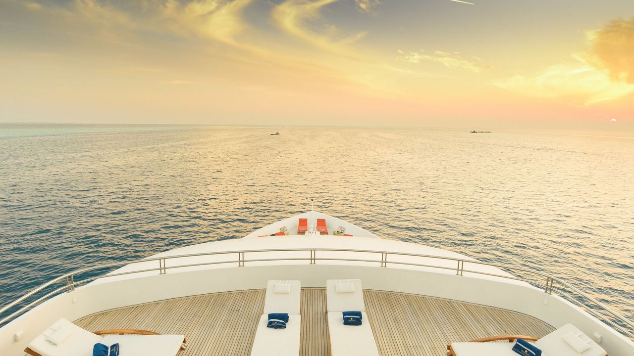 Dhaainkan'baa - Luxury Yacht