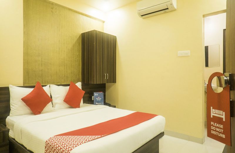 OYO 11597 Aditi Executive