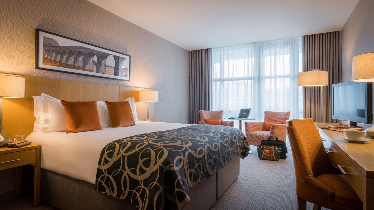 Clayton Hotel Charlemont
