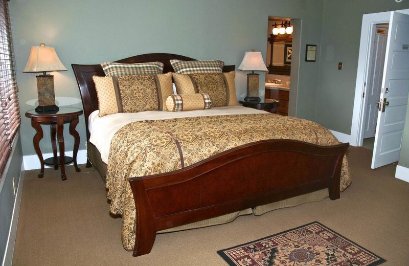 Lara House Bed and Breakfast