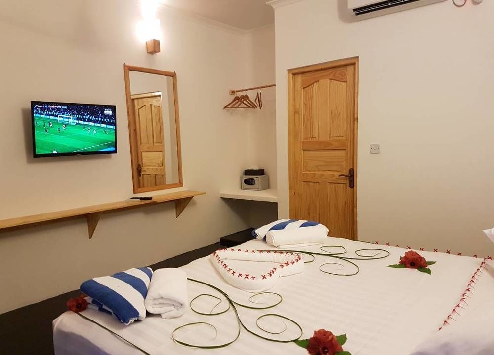Thoddoo Beach Holiday Inn