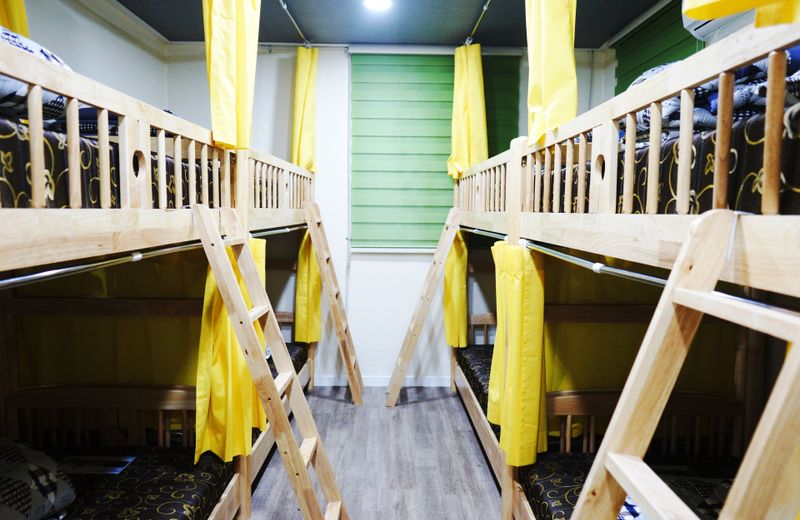 Onna Guesthouse - Hostel