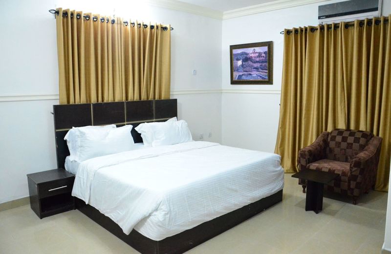 Bjorne Suites