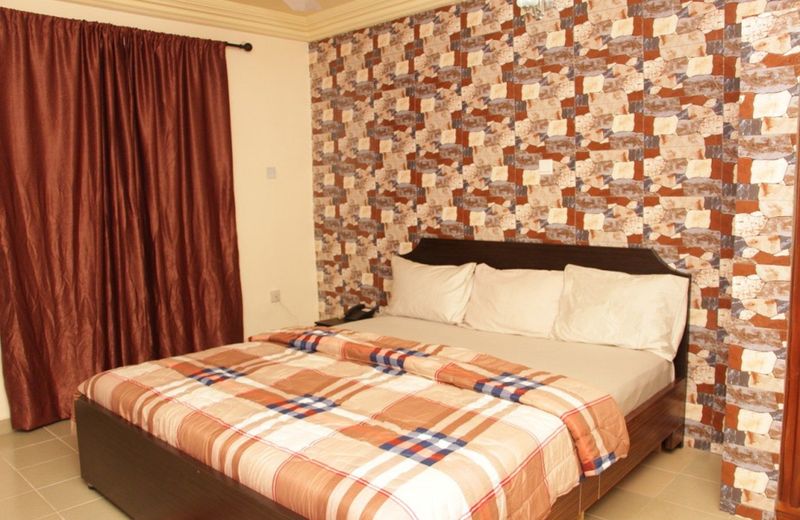 Pedallo Luxury Inn